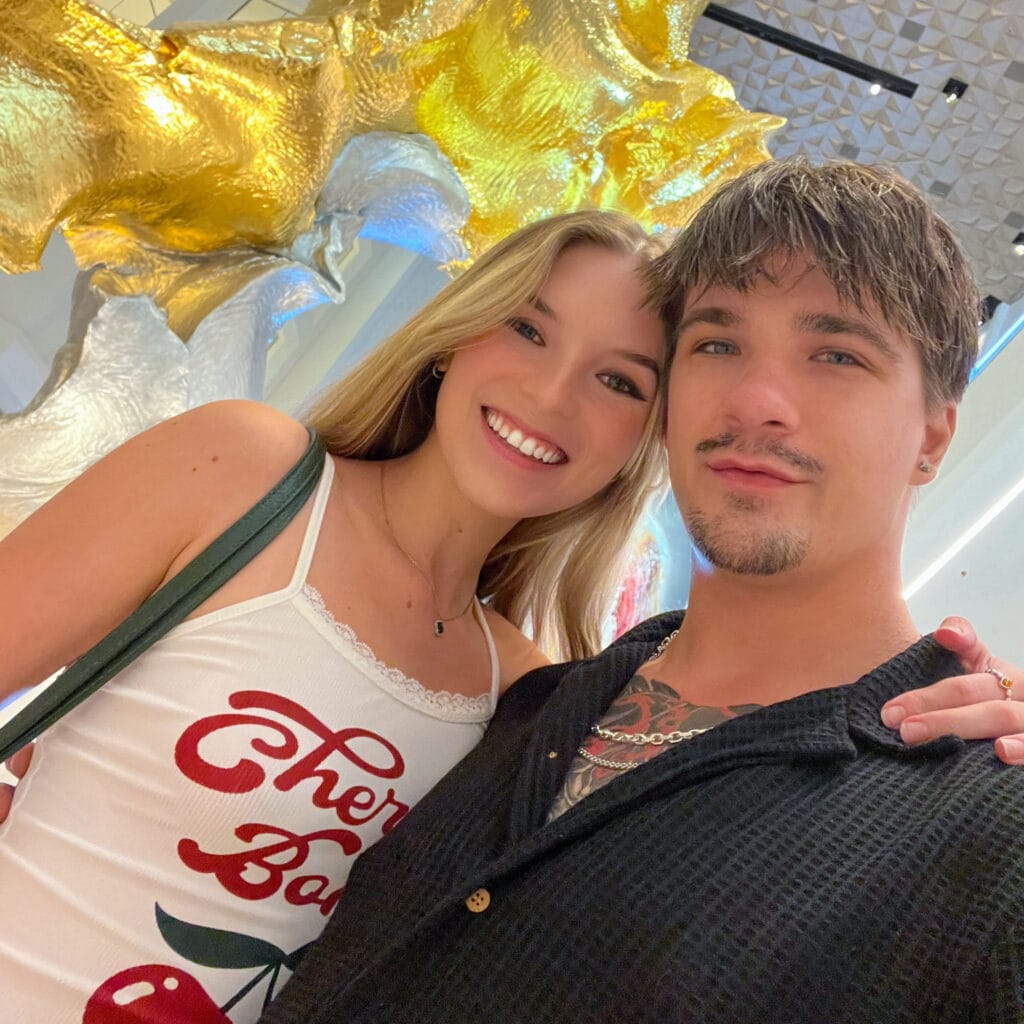 Alex and Ava 🏹 - alexandavaonly - OnlyFans Profil
