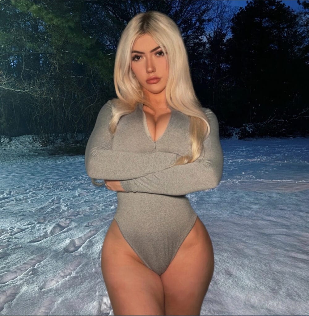 April Hills - aprilhills - OnlyFans Profil