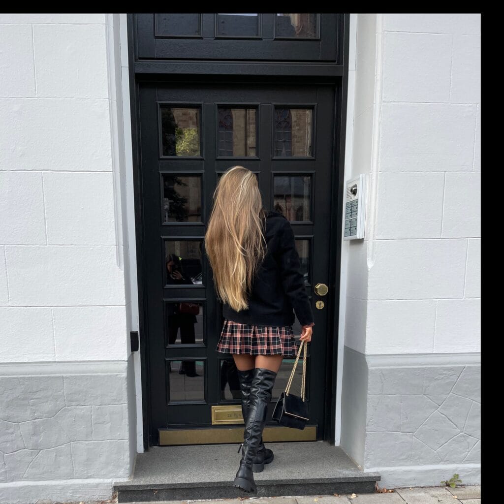 B - blondegermanx - OnlyFans Profil