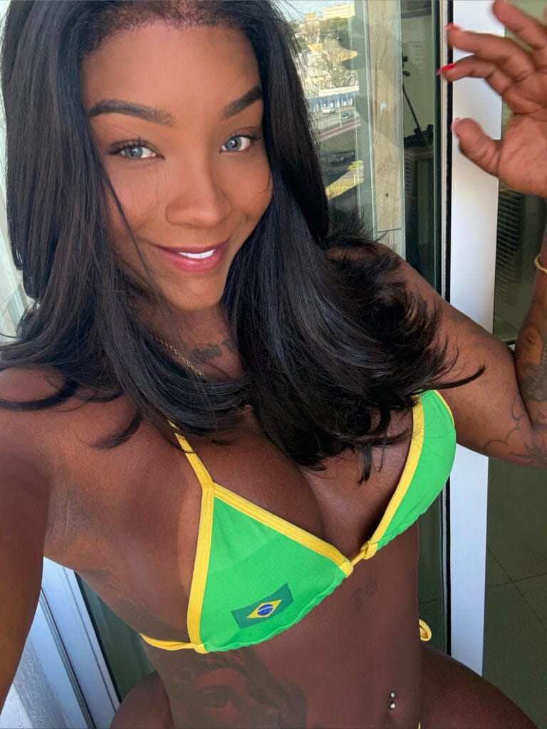 𝑻𝑺 𝑷𝑨𝑻𝒀 𝑮𝑰𝑹𝑳 𝑿𝑿𝑳 🏳️‍⚧️ - eeubacelar - OnlyFans Profil