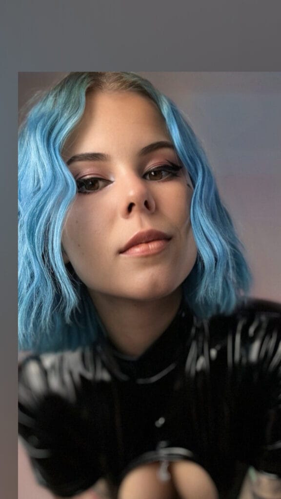 QueenAliceX - queenalicex - OnlyFans Profil