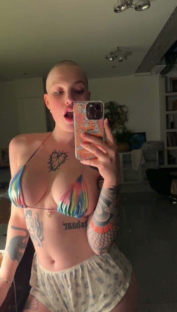 Laura - tweetylaura - OnlyFans Profil